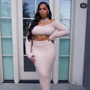 Ashanti Inspired- Fashion Nova Curvy Sweater AND Skirt- EXCELLENT  Condition